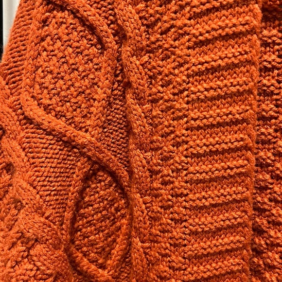 Medium Chunky burnt orange sweater cardigan​ - Picture 2 of 3